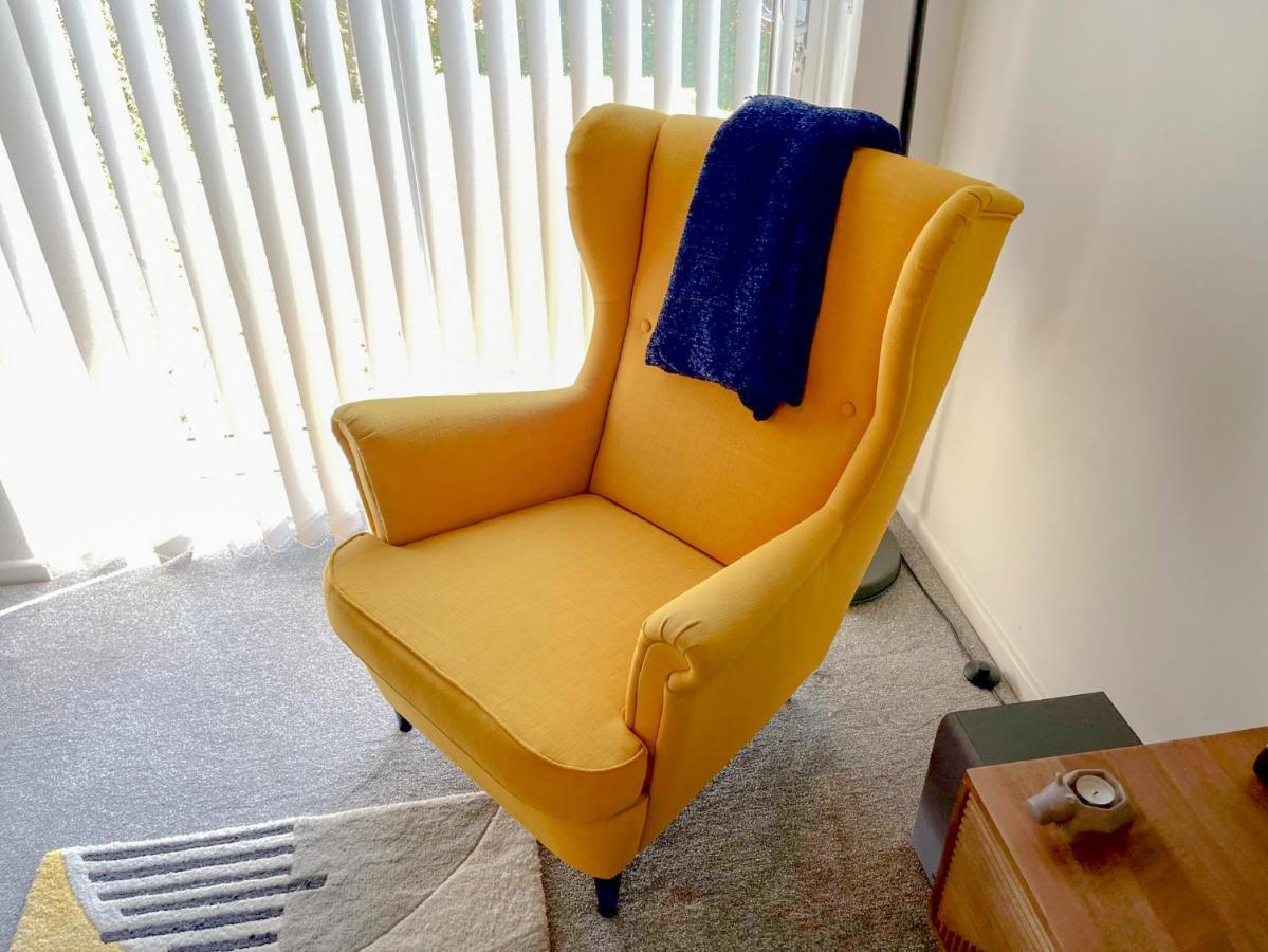 Villa Escape To Tranquil 1 Bed, Poole Canford Magna Esterno foto